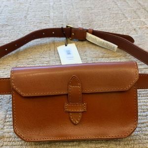 Banana Republic Heritage Leather Belt Bag